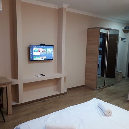 Jemka'S Modern Apartment Batumi Eksteriør bilde